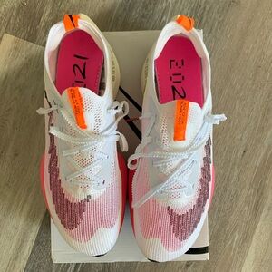 New men’s size 10 Nike alphafly next%2